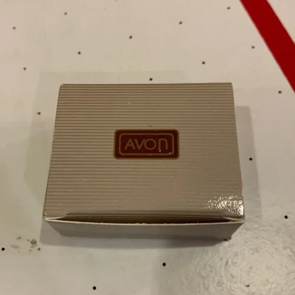 Vintage Avon Versatile Style Hoop Earrings‎ Faux Amethyst Gold Tone 1992 Dangle - Picture 5 of 7